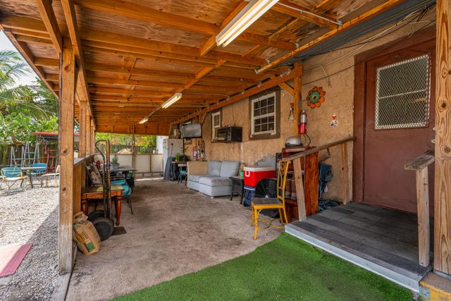 817 NE 20th Street, Belle Glade, FL 33430