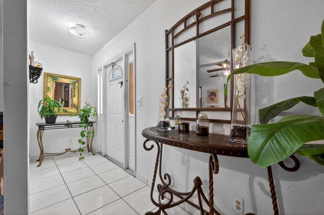 817 NE 20th Street, Belle Glade, FL 33430