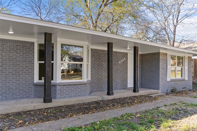 5703 Flamingo Court, Rowlett, TX 75089