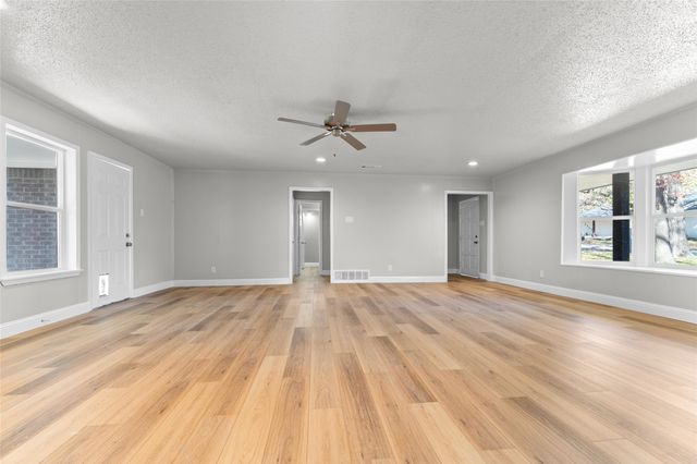 5703 Flamingo Court, Rowlett, TX 75089