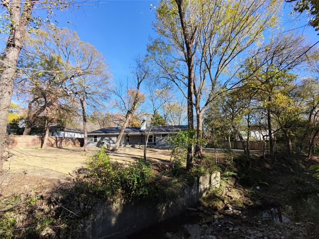 5703 Flamingo Court, Rowlett, TX 75089