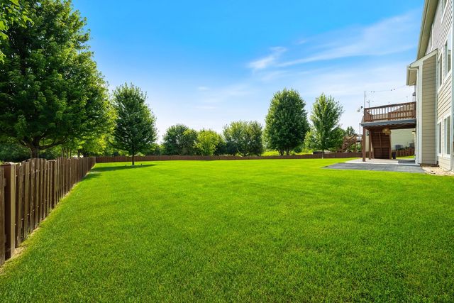 391 Copper Springs Lane, Elgin, IL 60124
