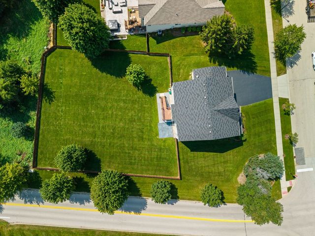 391 Copper Springs Lane, Elgin, IL 60124