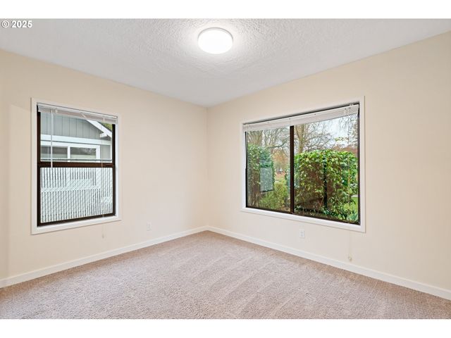 1531 NICHOLS Blvd, Longview, WA 98632