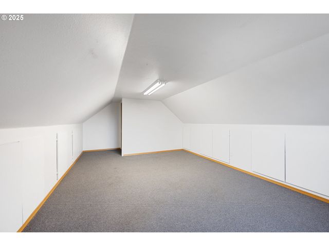 1531 NICHOLS Blvd, Longview, WA 98632