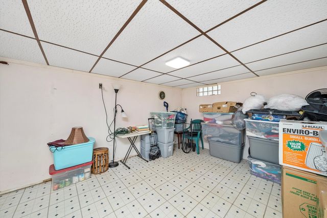 429 Geneva Avenue, Bellwood, IL 60104