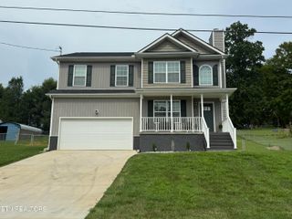 1179 Martin Lane, Lafollette, TN 37766