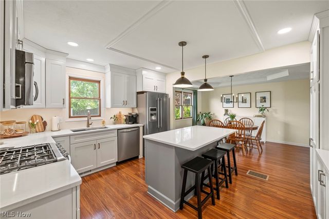 5130 Crimson King Court, Medina, OH 44256