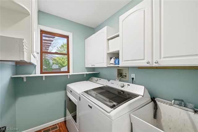 5130 Crimson King Court, Medina, OH 44256