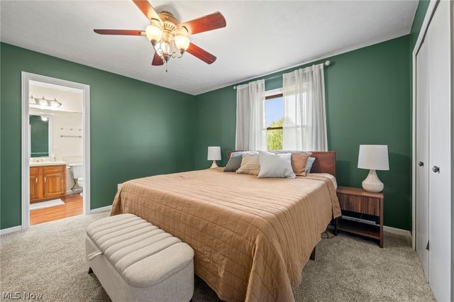 5130 Crimson King Court, Medina, OH 44256