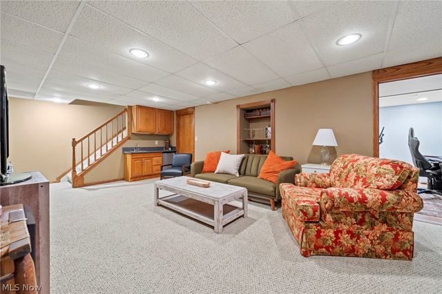 5130 Crimson King Court, Medina, OH 44256