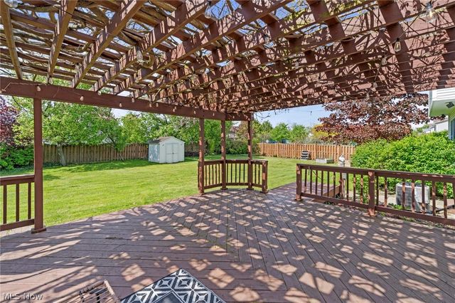 5130 Crimson King Court, Medina, OH 44256