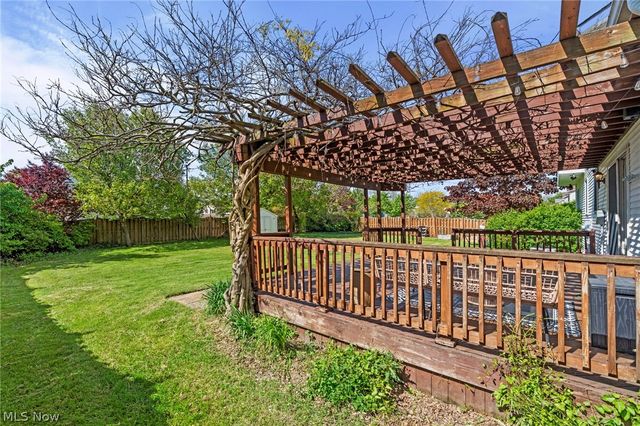 5130 Crimson King Court, Medina, OH 44256