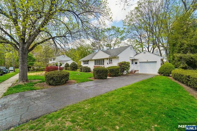 193 Homestead Road, Paramus, NJ 07652