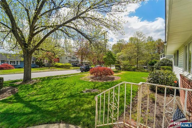 193 Homestead Road, Paramus, NJ 07652