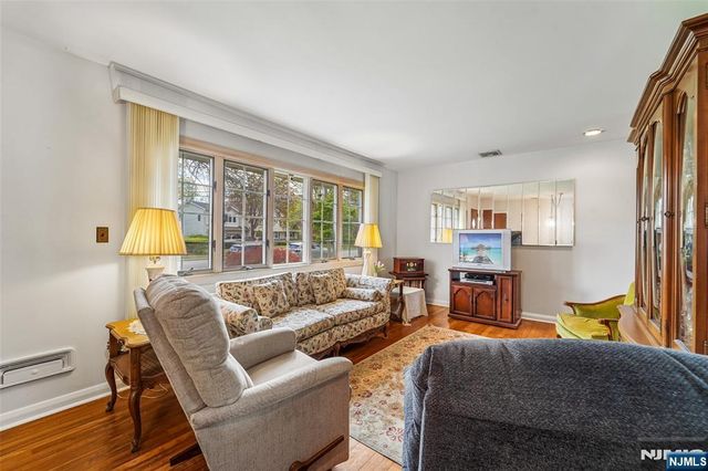 193 Homestead Road, Paramus, NJ 07652
