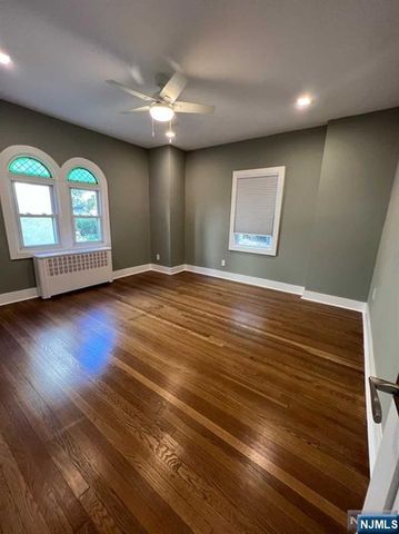 156 Washington Place, Ridgewood, NJ 07450