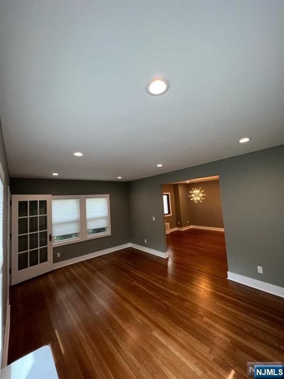 156 Washington Place, Ridgewood, NJ 07450