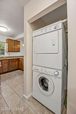 1121 E 9th Street, Tucson, AZ 85719