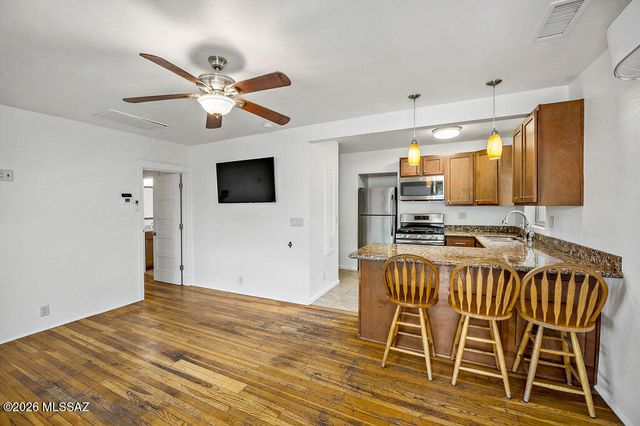 1121 E 9th Street, Tucson, AZ 85719