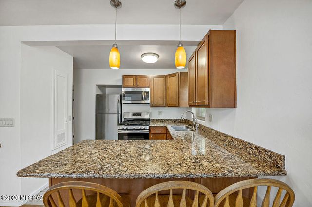 1121 E 9th Street, Tucson, AZ 85719