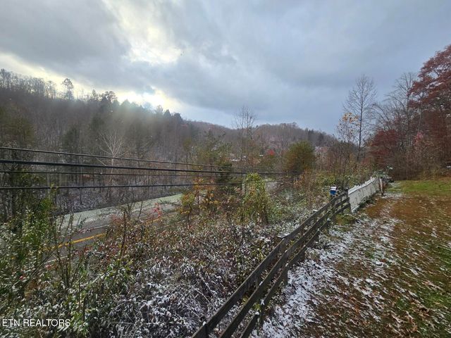 4753 Baker Hwy. Hwy, Huntsville, TN 37756