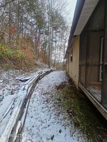 4753 Baker Hwy. Hwy, Huntsville, TN 37756