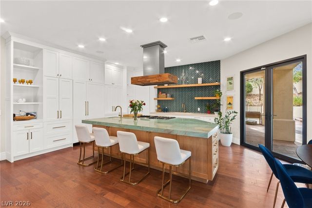 9204 White Tail Drive, Las Vegas, NV 89134