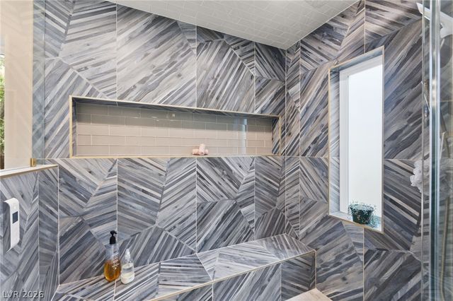 9204 White Tail Drive, Las Vegas, NV 89134