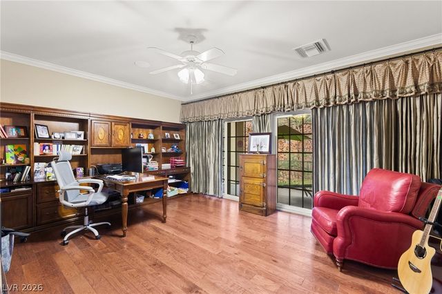 9204 White Tail Drive, Las Vegas, NV 89134