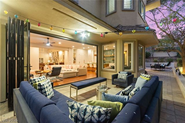 9204 White Tail Drive, Las Vegas, NV 89134