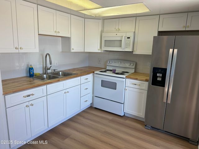 1145 N Shannon Avenue 16, Indialantic, FL 32903