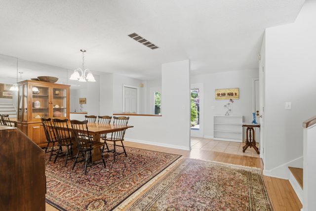 11 Wappoo Creek Place, Charleston, SC 29412