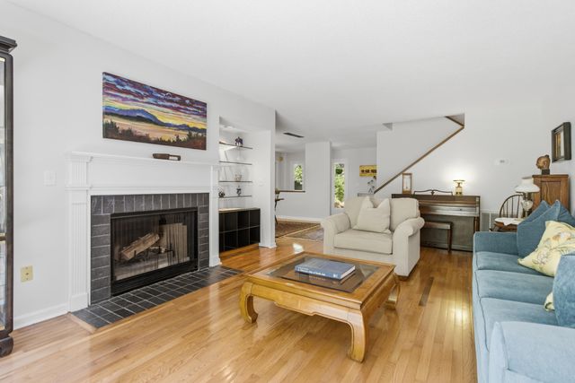 11 Wappoo Creek Place, Charleston, SC 29412