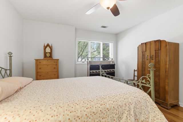 11 Wappoo Creek Place, Charleston, SC 29412
