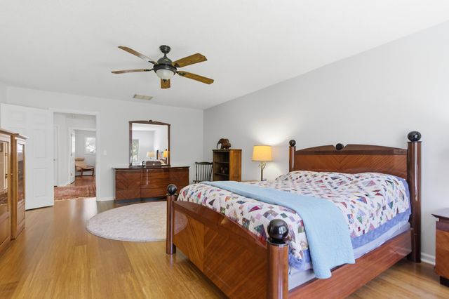 11 Wappoo Creek Place, Charleston, SC 29412
