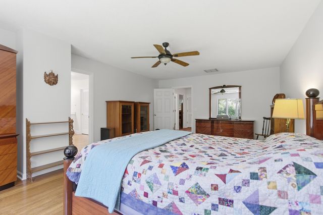 11 Wappoo Creek Place, Charleston, SC 29412