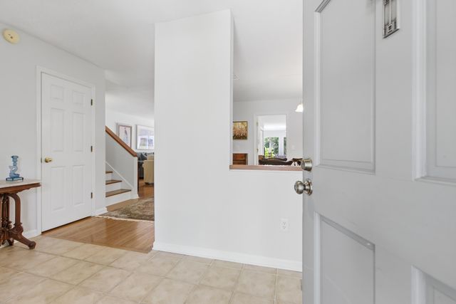 11 Wappoo Creek Place, Charleston, SC 29412