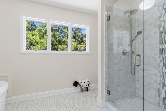 11 Wappoo Creek Place, Charleston, SC 29412