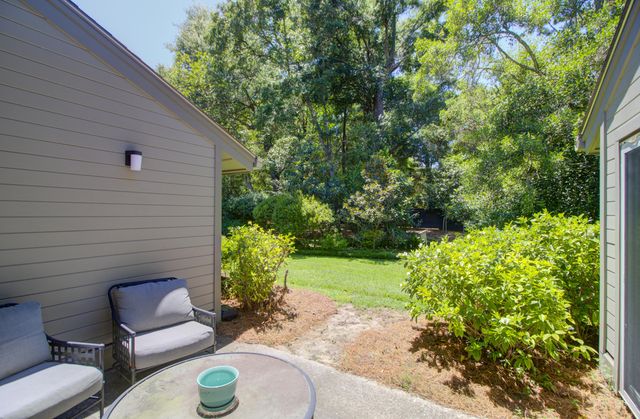 11 Wappoo Creek Place, Charleston, SC 29412