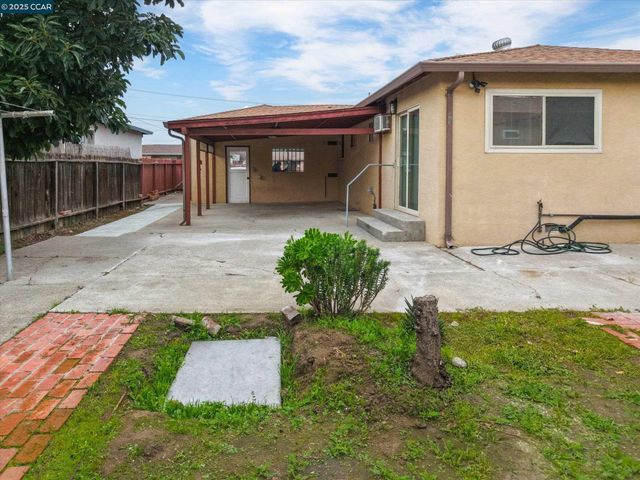3811 Shasta Cir, Pittsburg, CA 94565