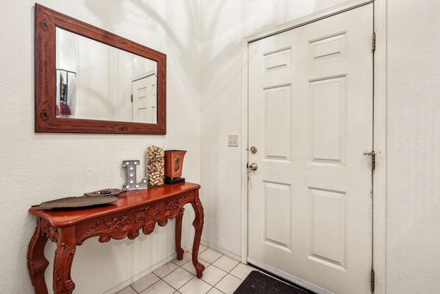 6675 Jenny Lind Rd, Valley Springs, CA 95252