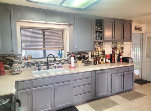 6675 Jenny Lind Rd, Valley Springs, CA 95252