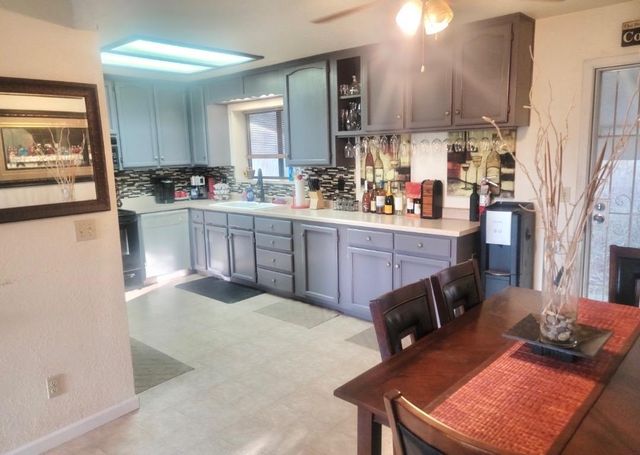 6675 Jenny Lind Rd, Valley Springs, CA 95252