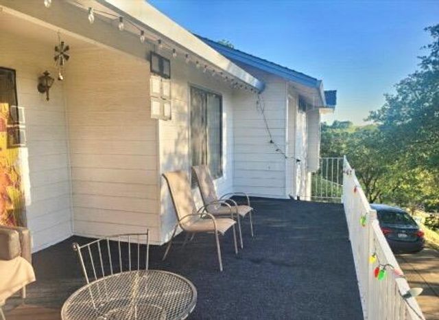 6675 Jenny Lind Rd, Valley Springs, CA 95252