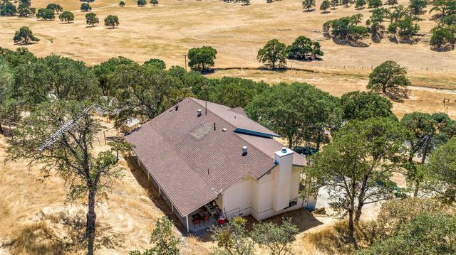 6675 Jenny Lind Rd, Valley Springs, CA 95252