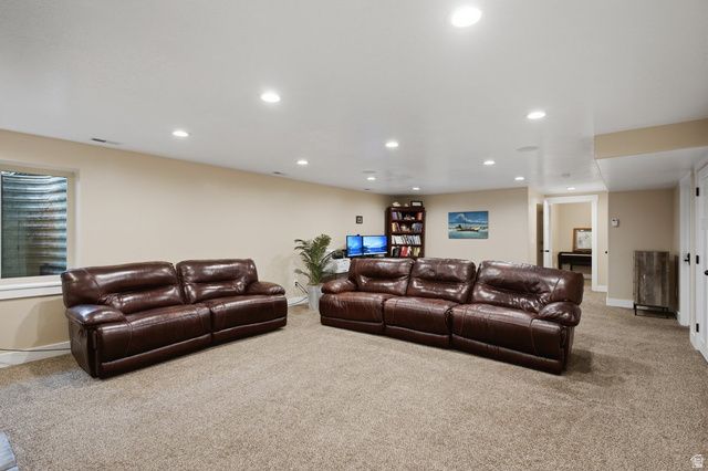 3257 W 2975 N, Plain City, UT 84404