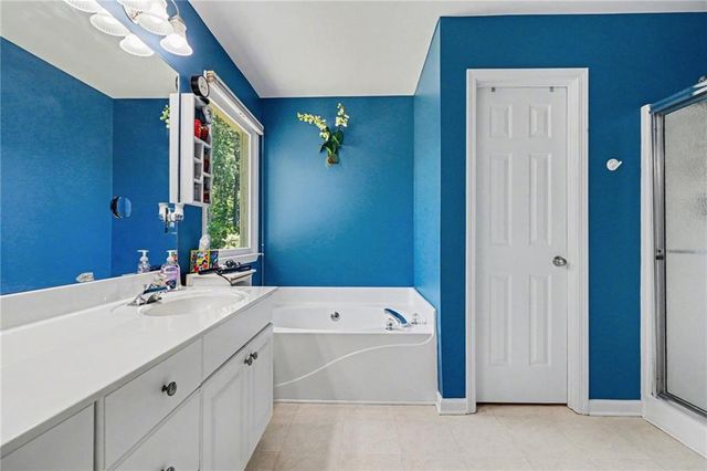 327 Laurel Glen Crossing, Canton, GA 30114