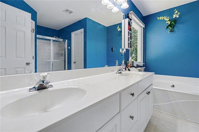 327 Laurel Glen Crossing, Canton, GA 30114