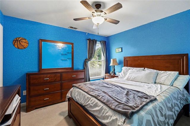 327 Laurel Glen Crossing, Canton, GA 30114